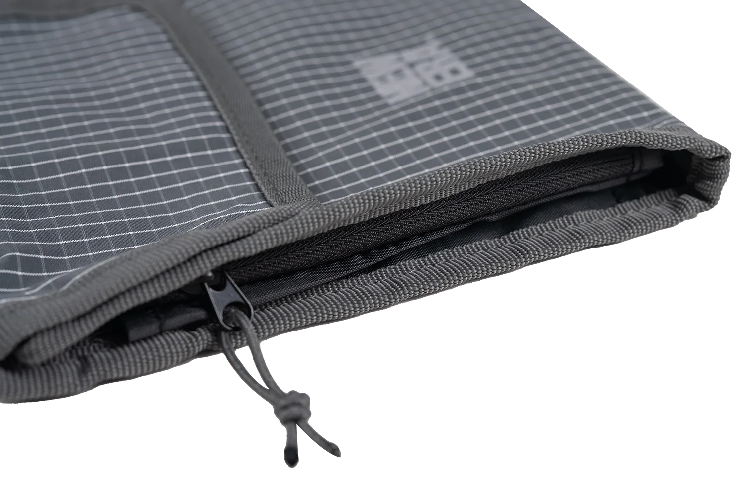 New Era Wild Botanica Gray Pouch Cross Body Bag - Image 3