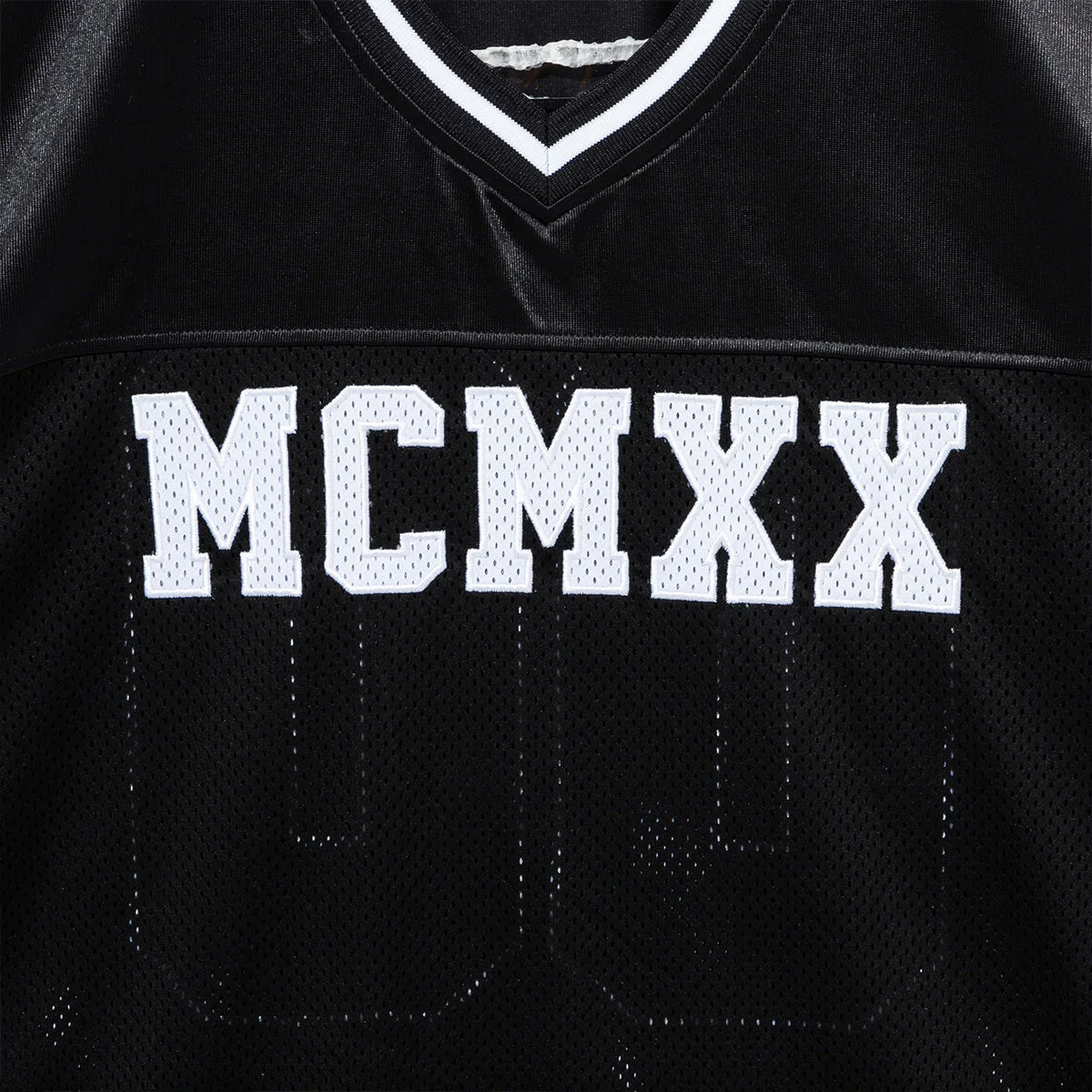 Retro Sports Mesh Top Black Short Sleeve T-Shirt - Image 5