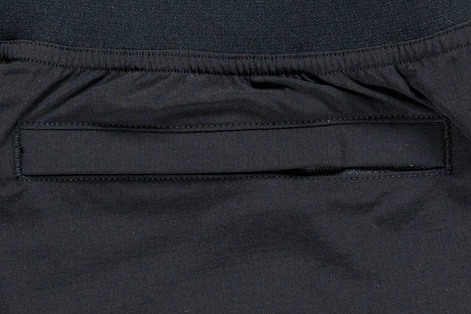 New Era Trail Runner Black Layered Shorts - Image 6