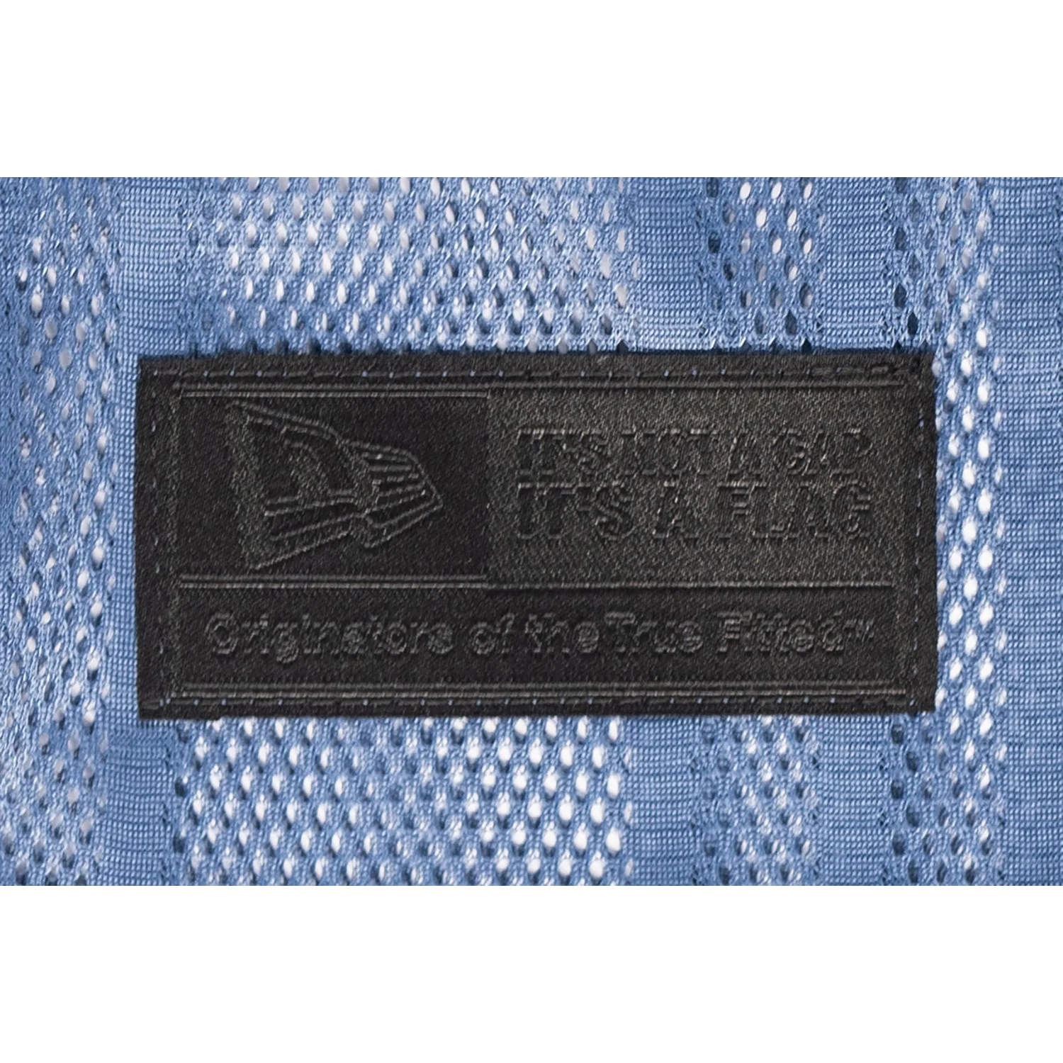 New Era Women 1920 Wordmark Street Archived Oceanside Blue American Football Crop Jersey - Image 5