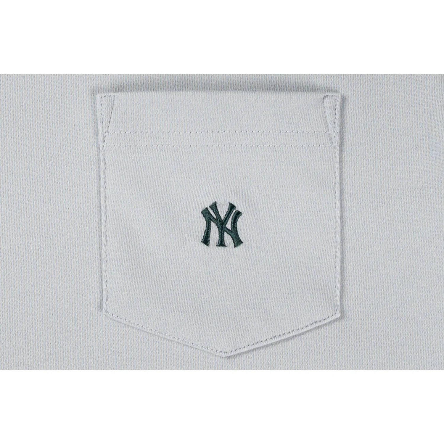 New York Yankees Color Era Silver Snow Short Sleeve Pocket T-Shirt - Image 4