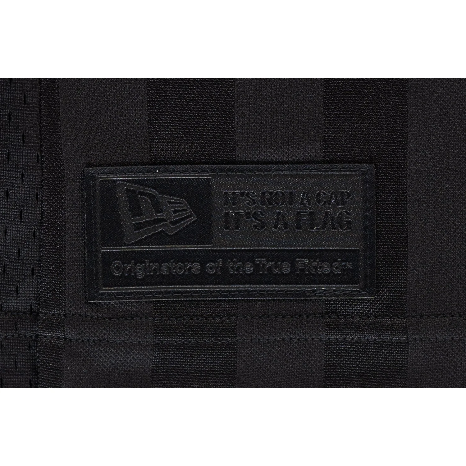 New Era 1920 Wordmark Street Archived Black Short Sleeve American Football Jersey - Image 5