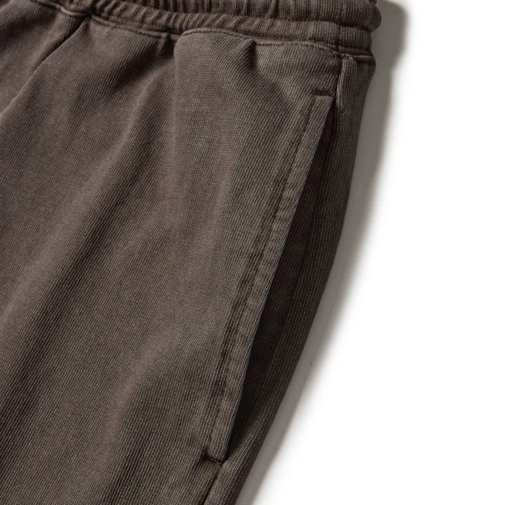 New Era Garment Dyed Heavyweight Cotton Brown Shorts - Image 4