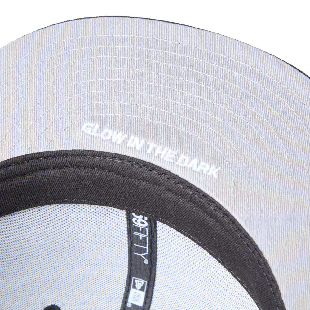 59FIFTY Los Angeles Dodgers Glow In The Dark Black Fitted - Image 9