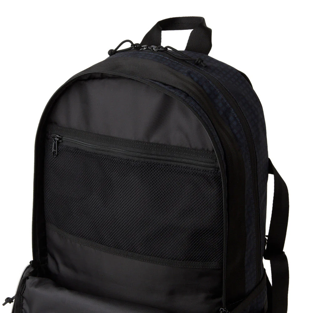 New Era Cord 28L Black Night Camo Backpack - Image 7