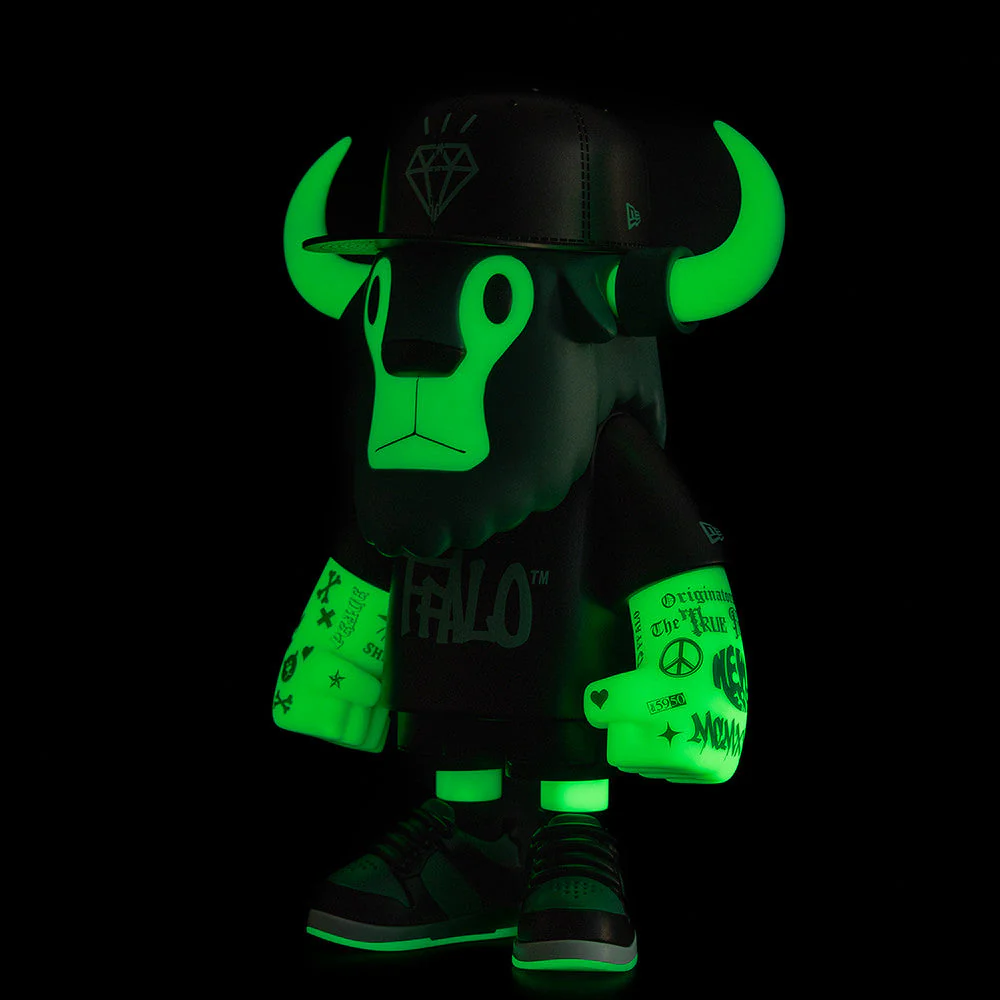 New Era 59FIFTY Day Glow-in-the-Dark FFALO Buffalo Figurine 20cm - Image 7