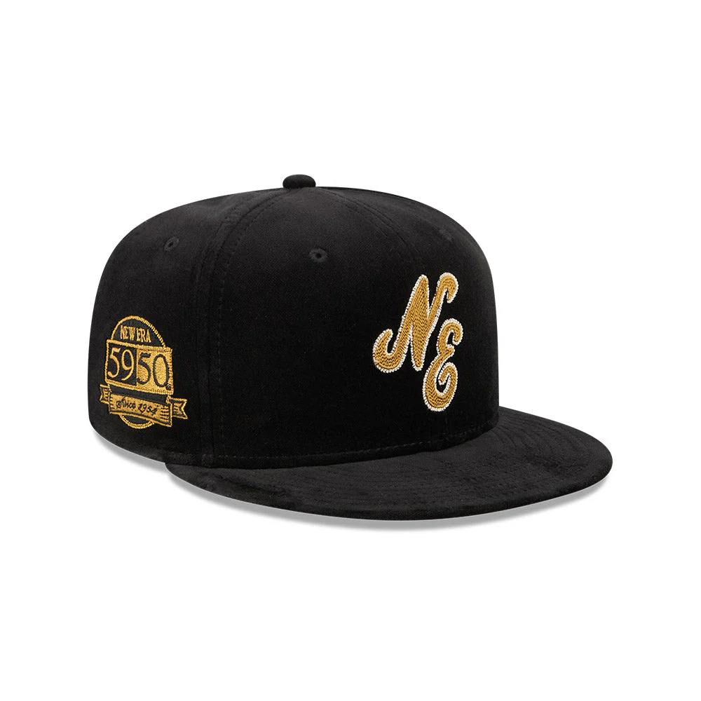 59FIFTY New Era 59FIFTY® Day Hollow Chainstitched Wordmark Velvet Black Fitted - Image 3