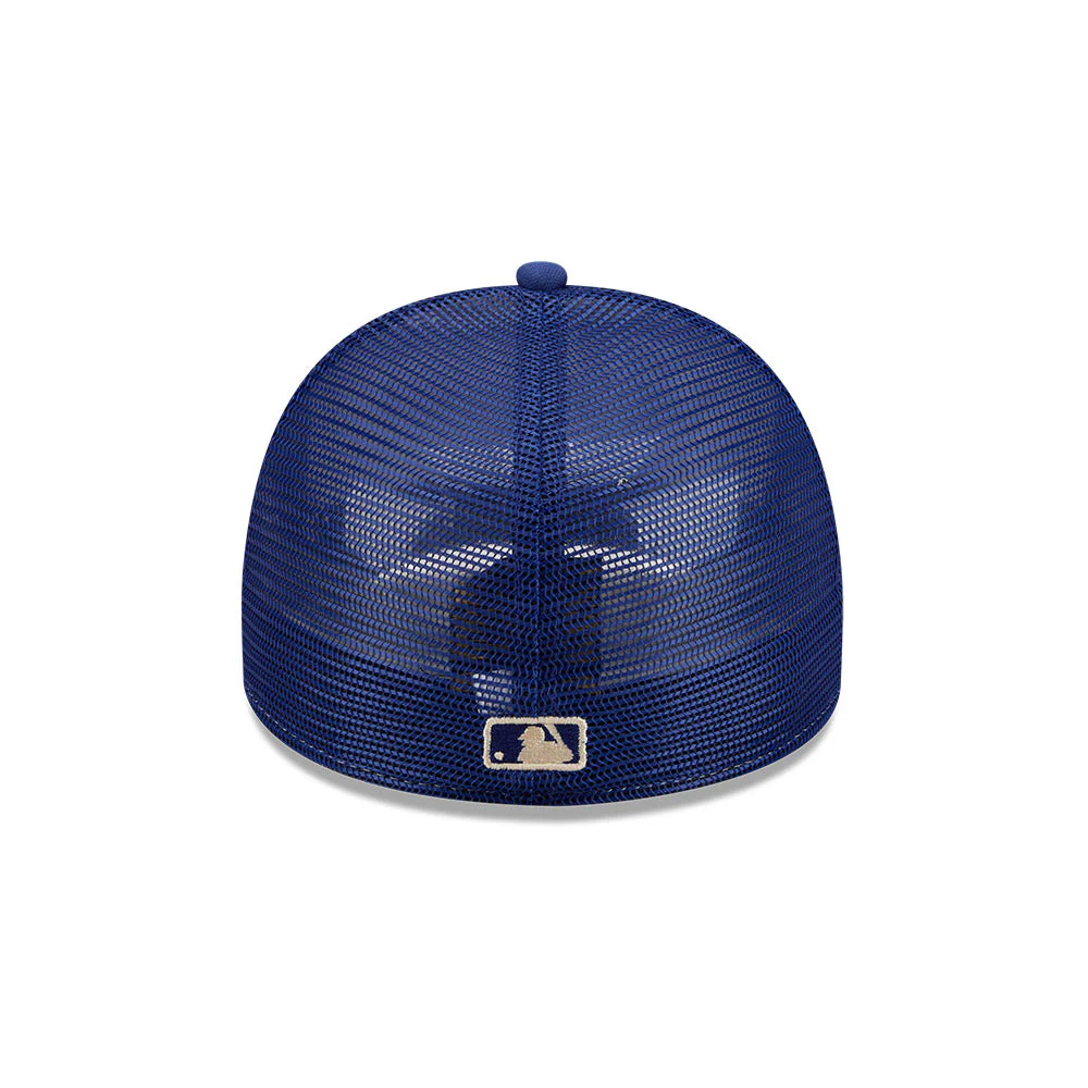 59FIFTY A-Frame Pre-Curved Trucker Los Angeles Dodgers 59FIFTY® Day 2-Tone Dark Royal Visor Chrome White Fitted - Image 4