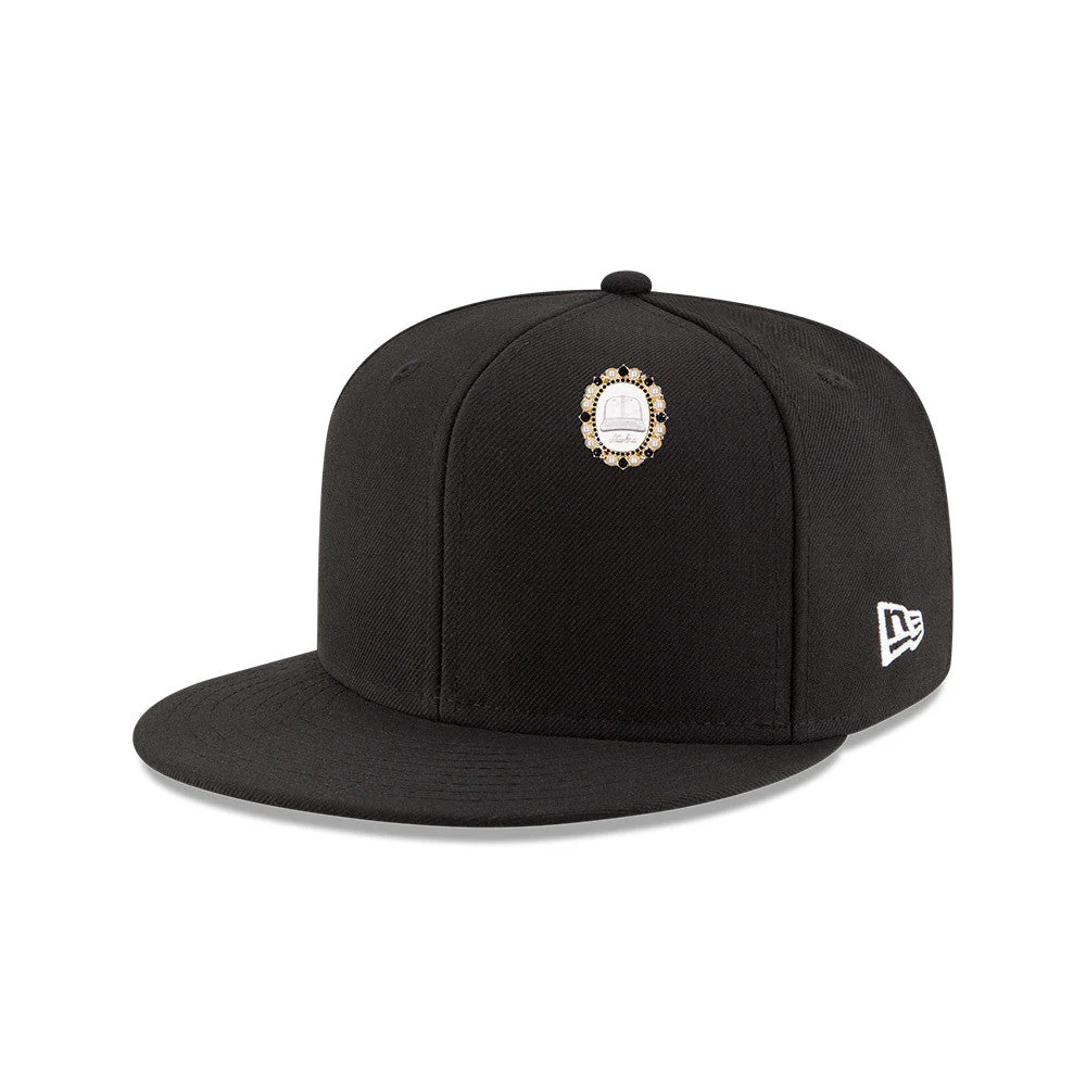 New Era 59FIFTY Day 2026 Jeweled Brooch Gold Pin - Image 3