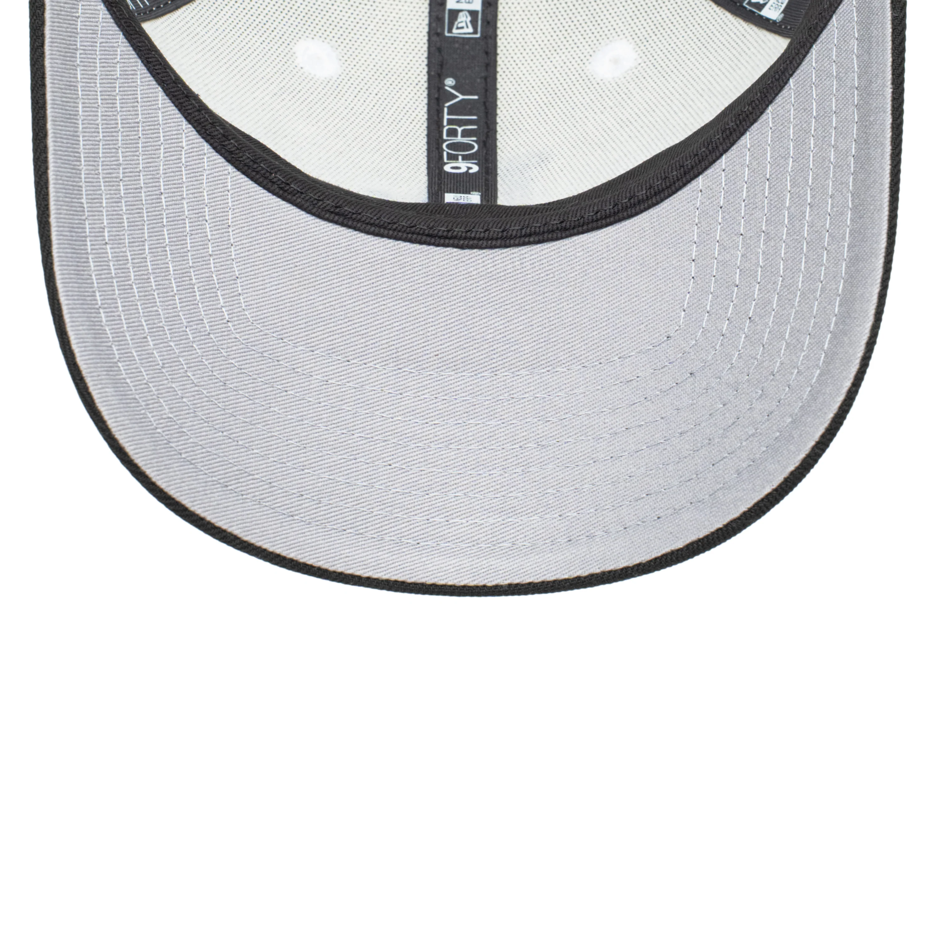 9FORTY Los Angeles Dodgers World Series Champions 2024 2-Tone Black Visor Chrome White Snapback - Image 7