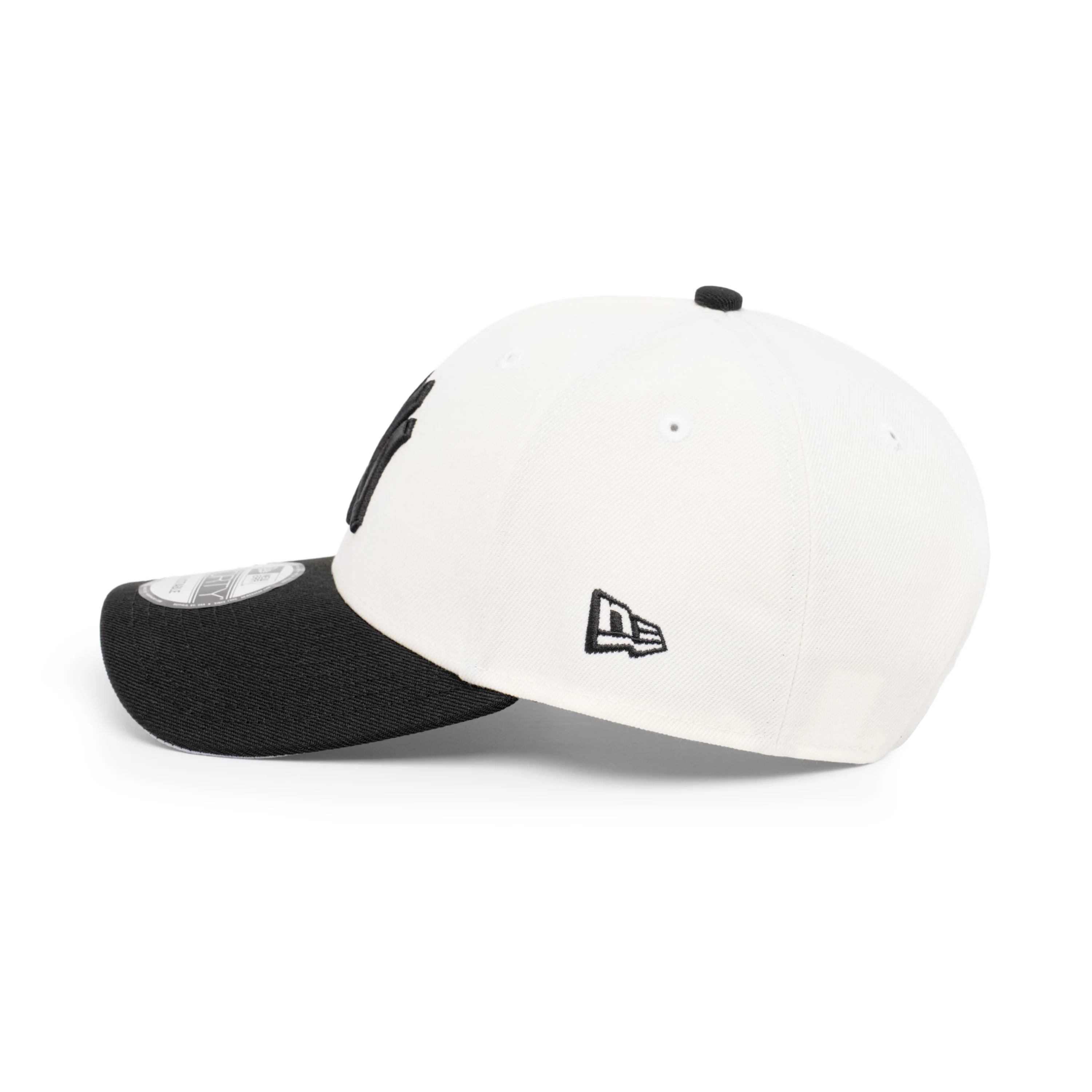 9FORTY New York Yankees World Series 2024 2-Tone Black Visor Chrome White Snapback - Image 6