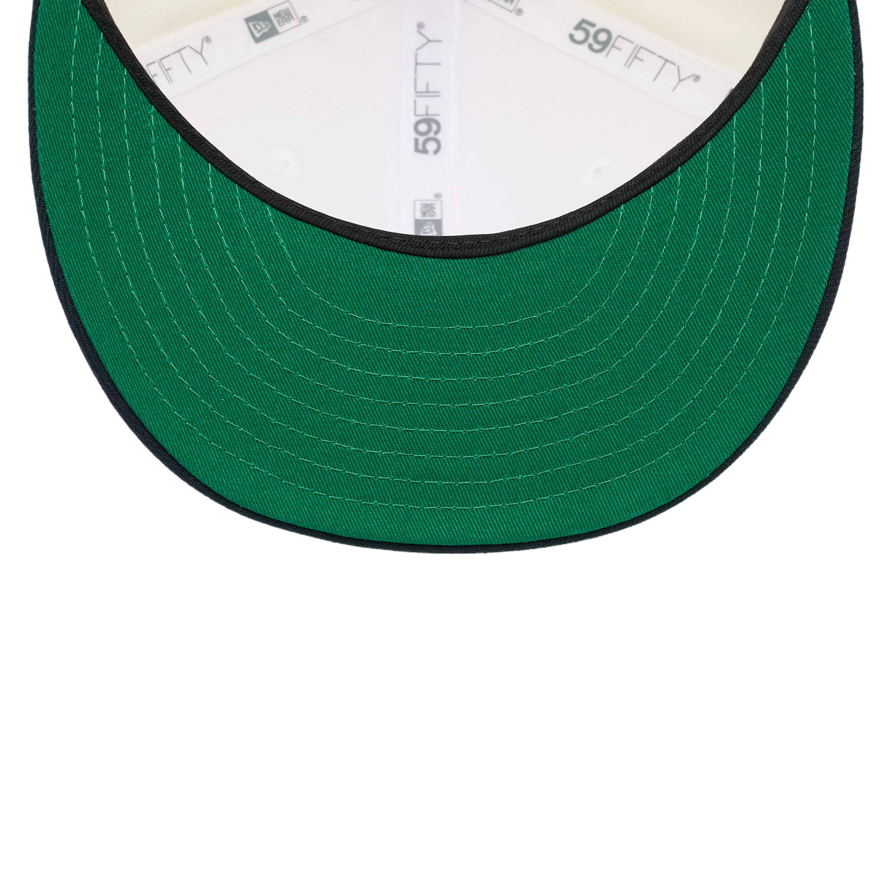 59FIFTY New York Yankees 2-Tone Navy Visor Chrome White Fitted - Image 7
