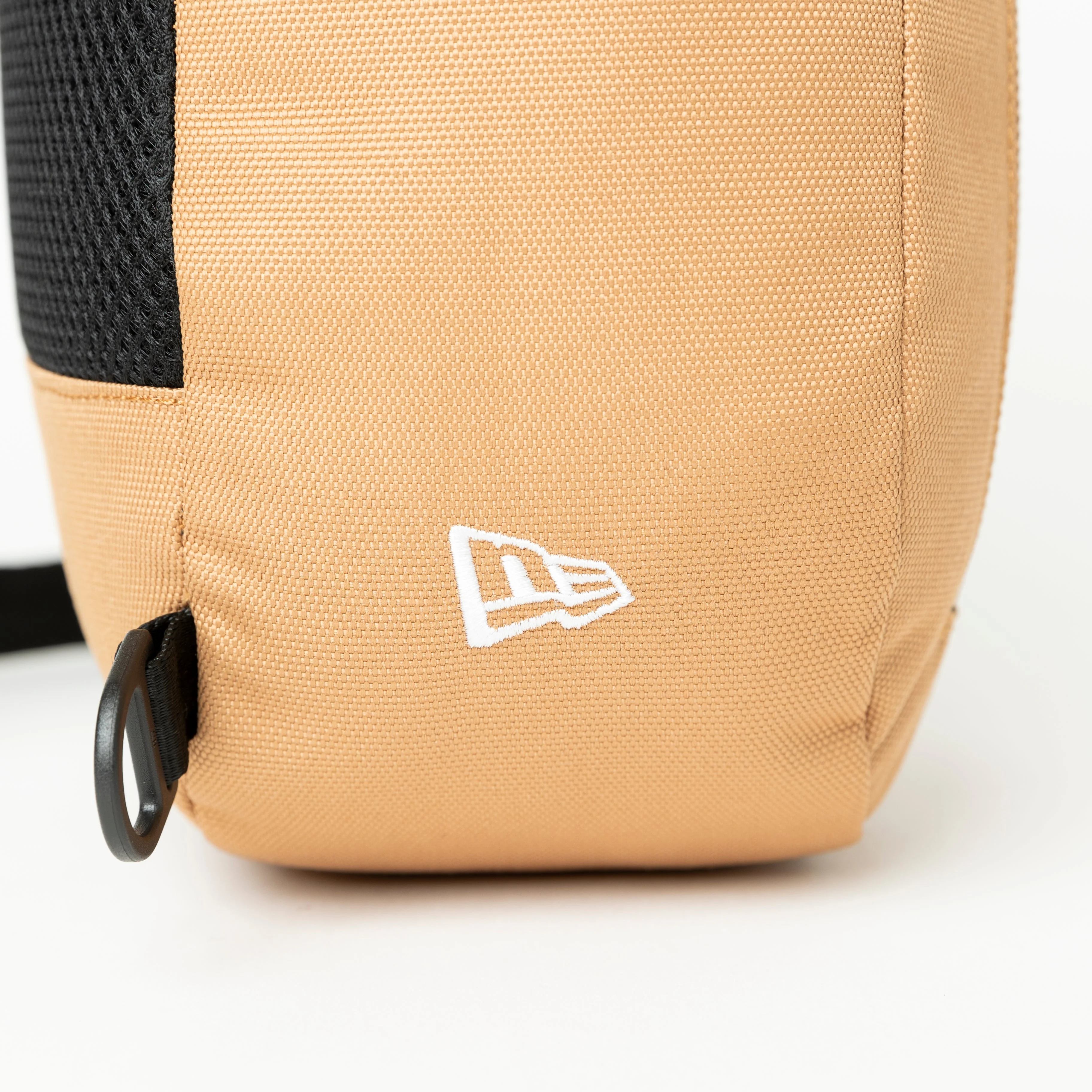 New Era Light Brown Cross Body Bag - Image 10