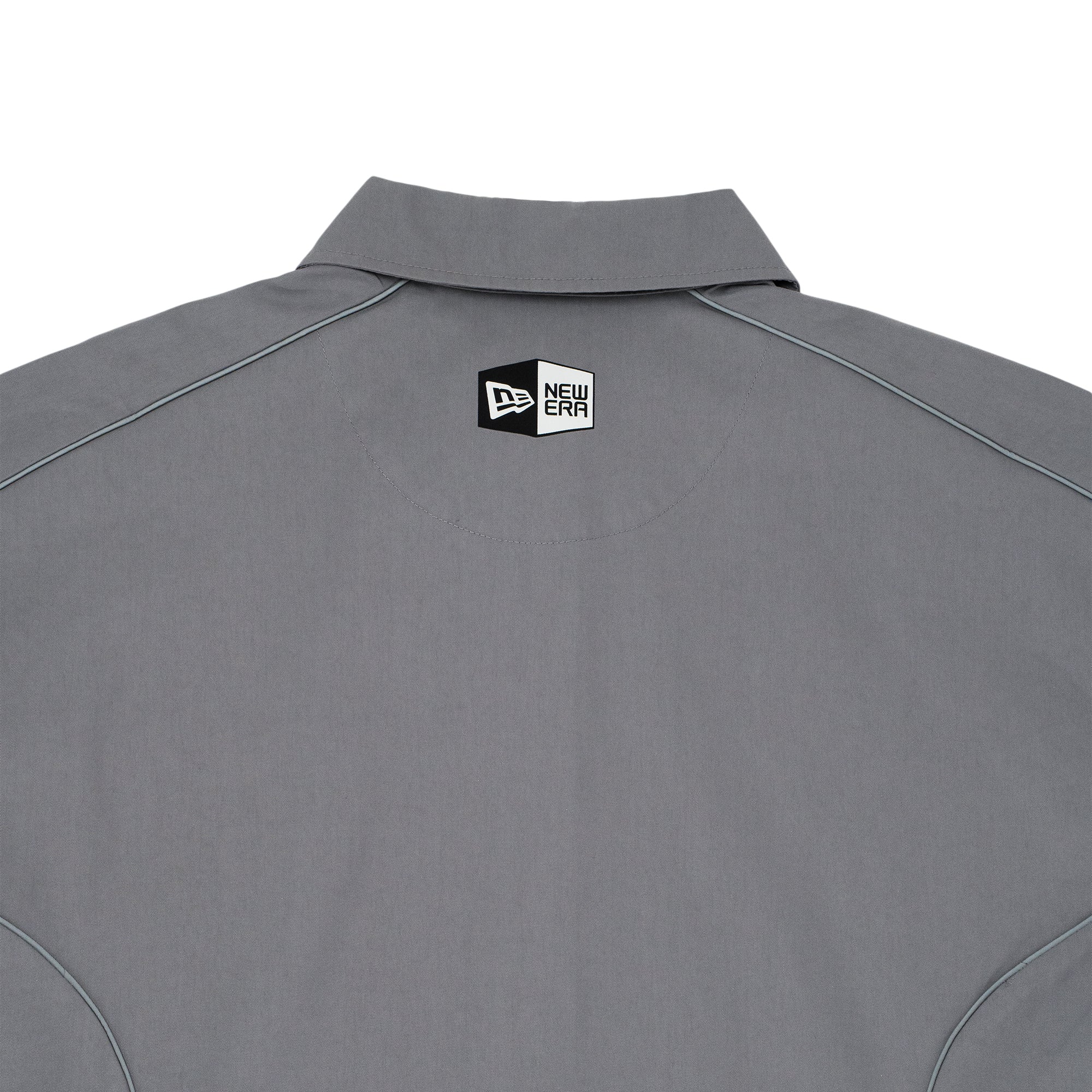 New Era Racing Grey Short Sleeve Woven Shirt - Image 4